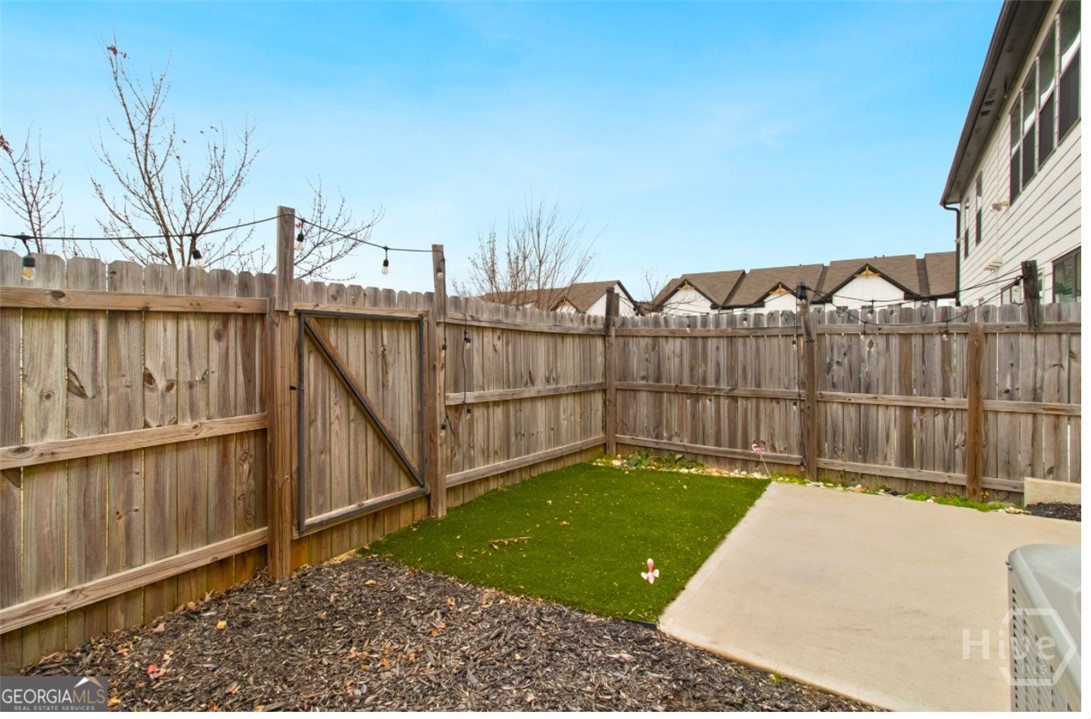 15 Caison Drive