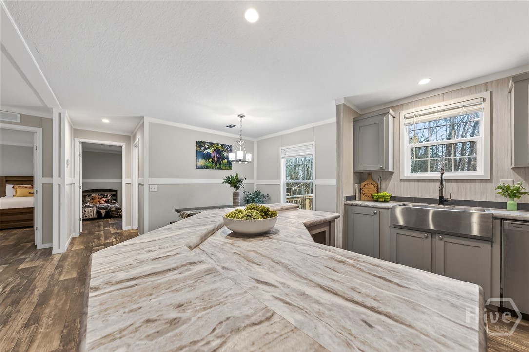 11 White Oak Trail