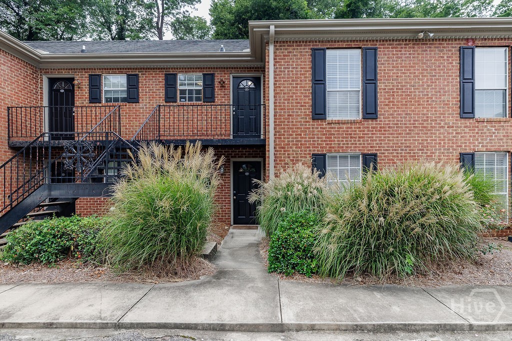 1055 Baxter Street 506