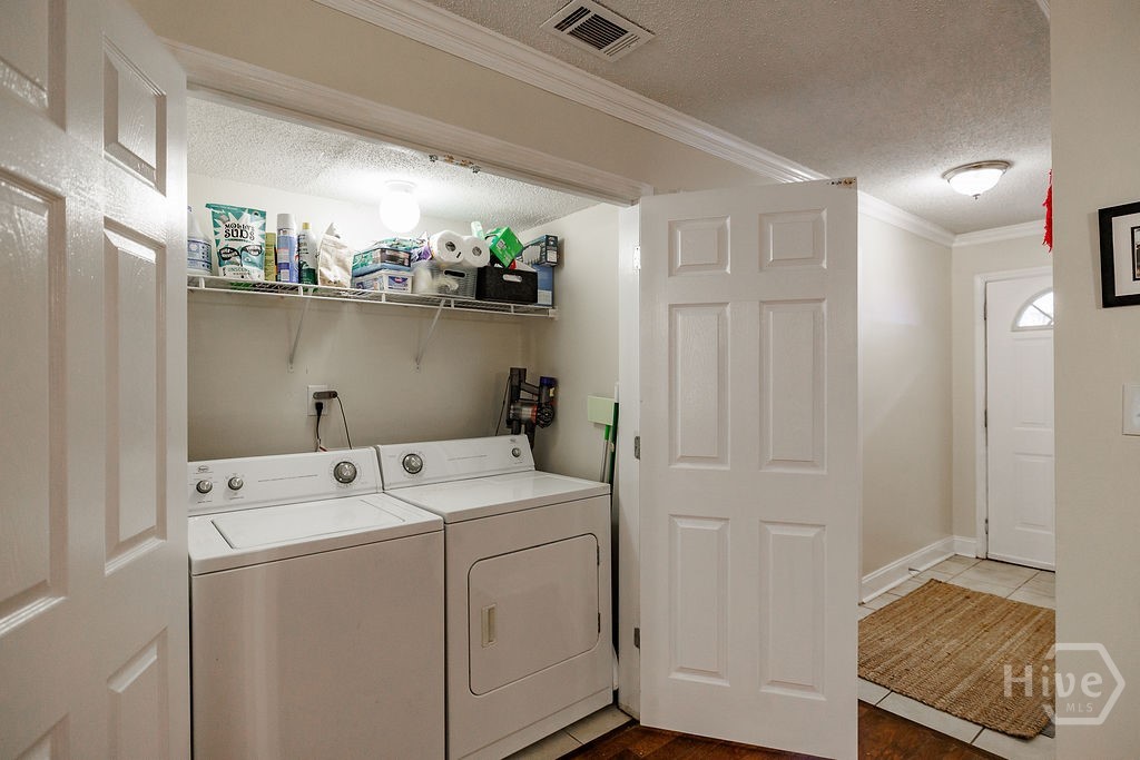 1055 Baxter Street 506