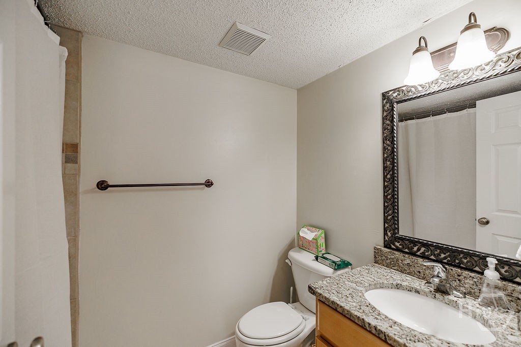1055 Baxter Street 506