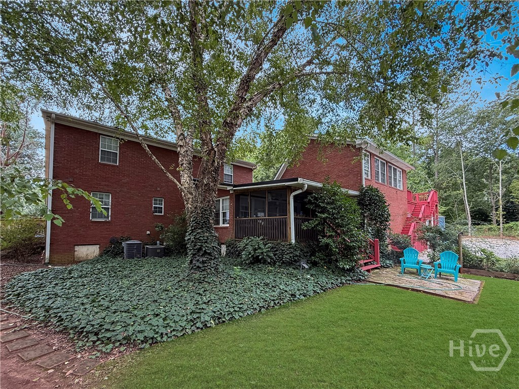 1040 Essex Road