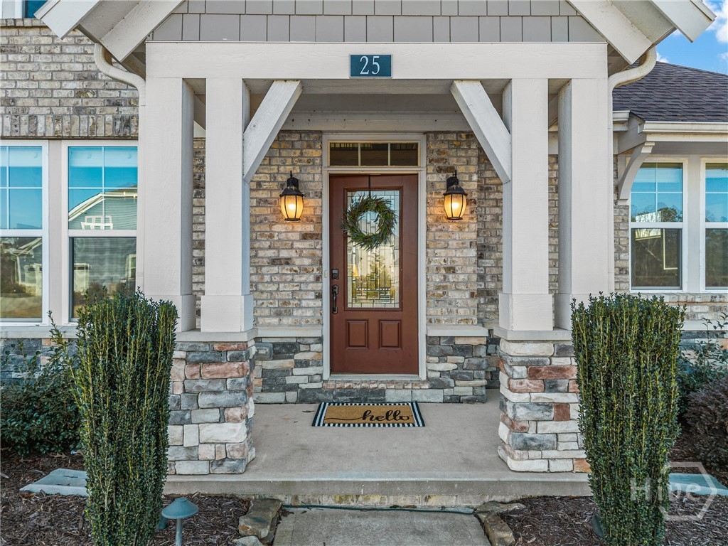 25 Clearwater Court
