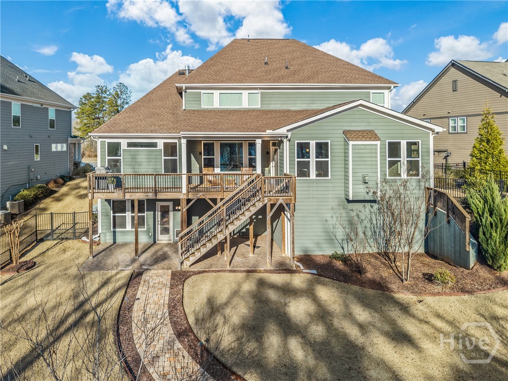 25 Clearwater Court