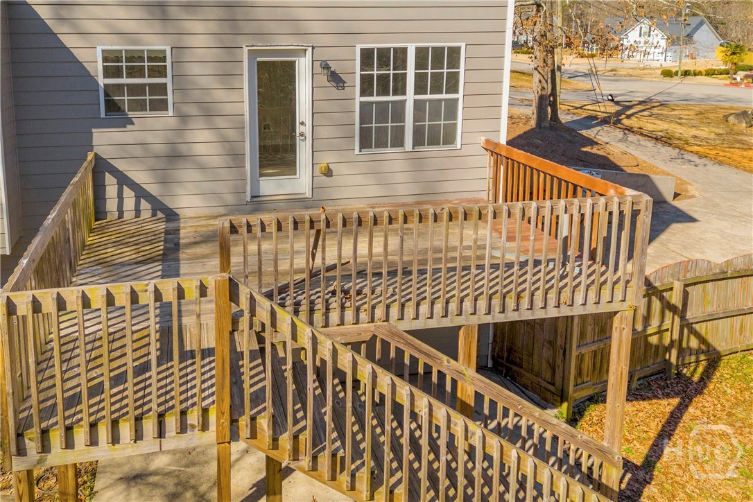 154 Williamsburg way