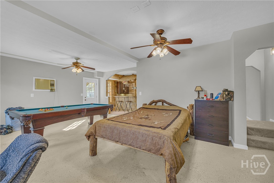 154 Williamsburg way