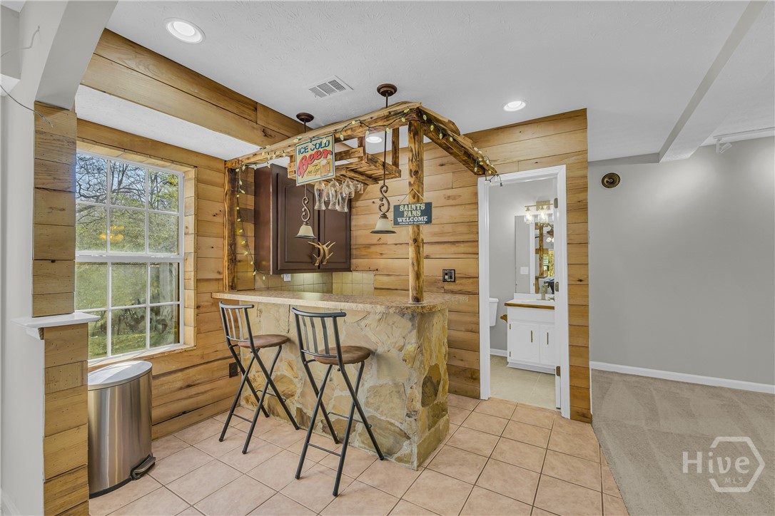 154 Williamsburg way