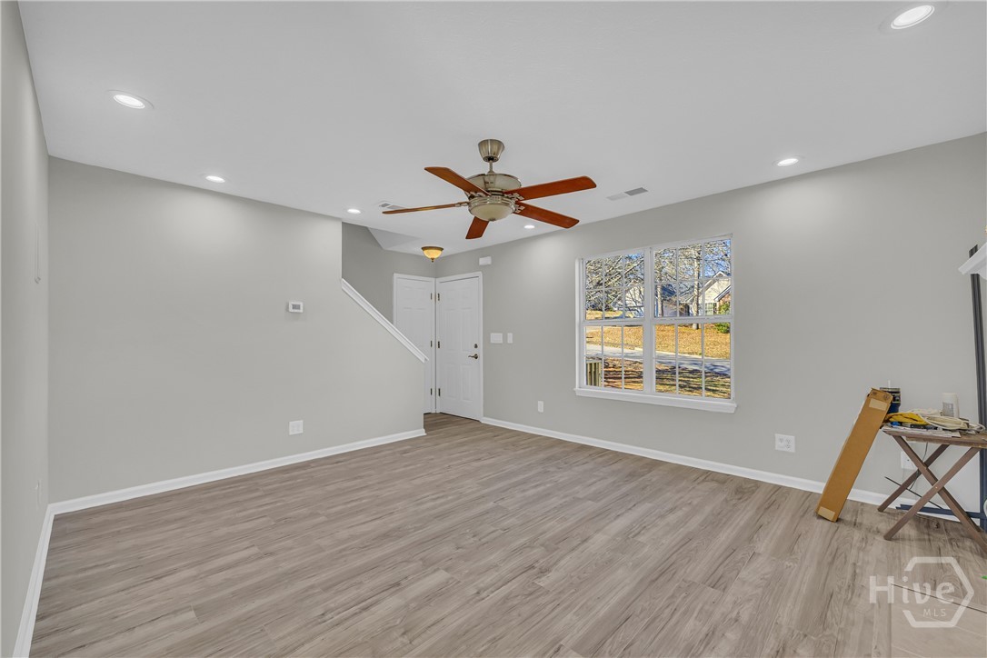 154 Williamsburg way