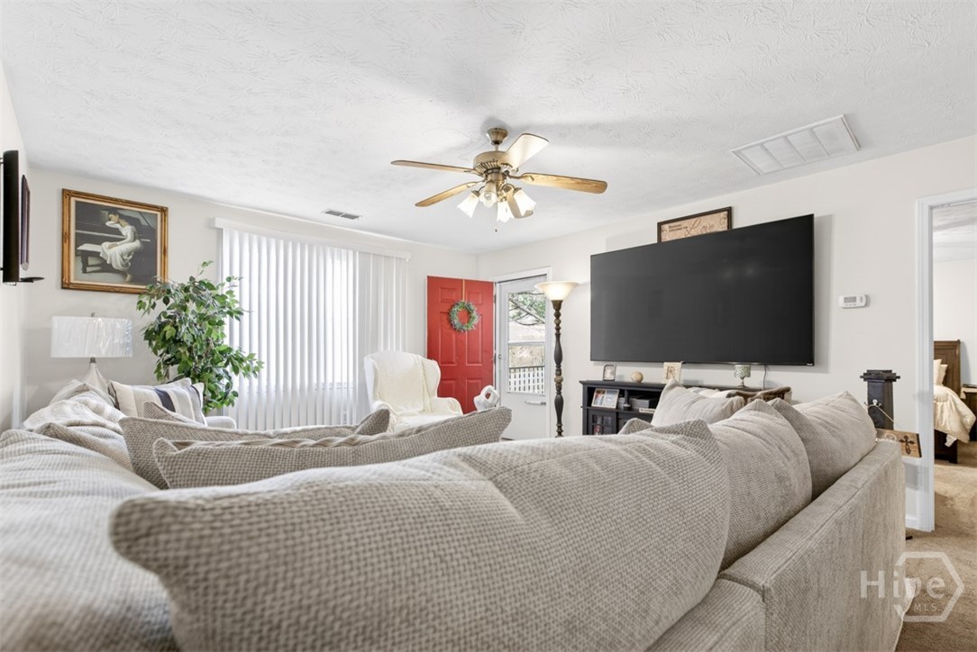 205 Big Oak Circle