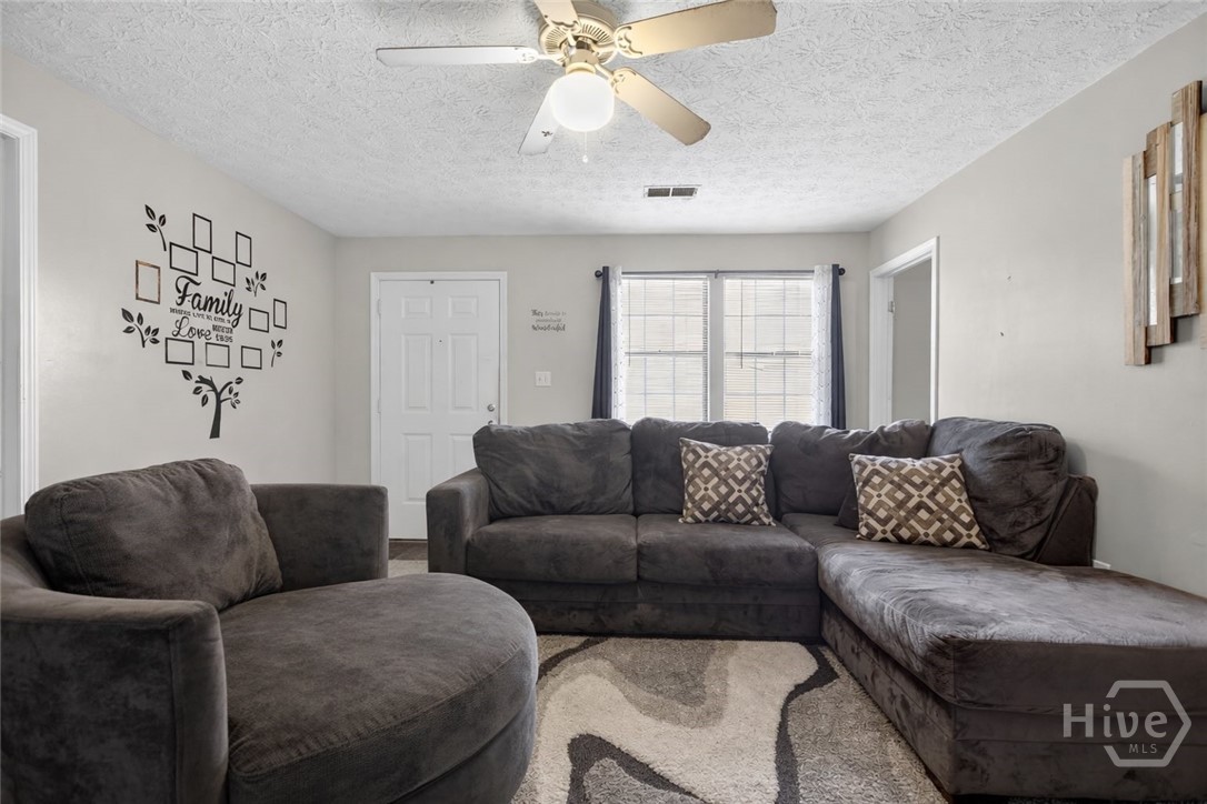 355 Big Oak Circle