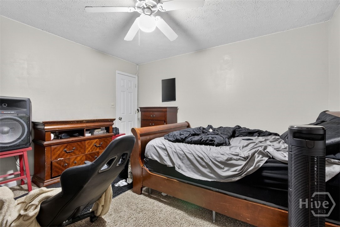 355 Big Oak Circle