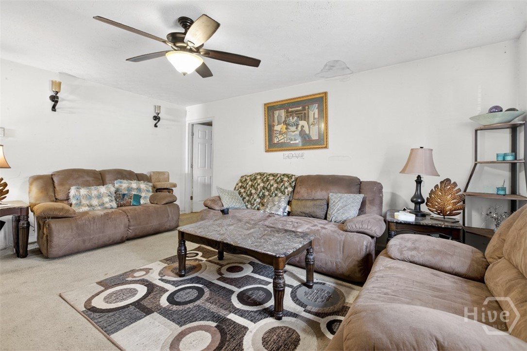 385 Big Oak Circle