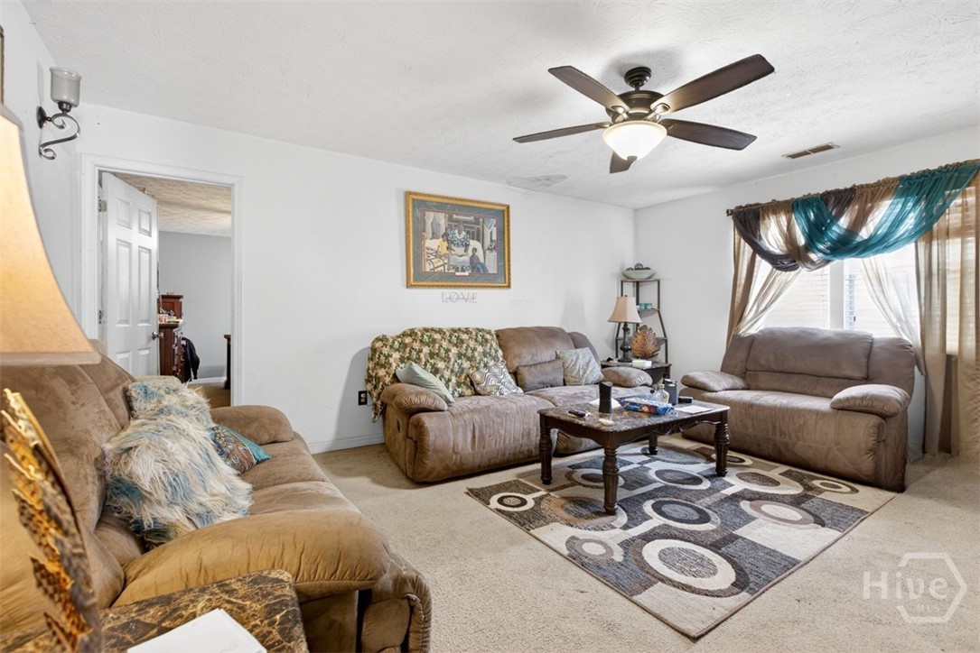 385 Big Oak Circle