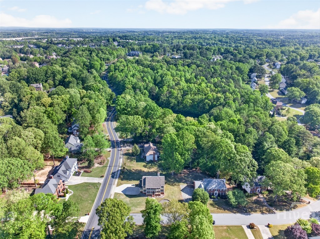 1545 Summer Hollow Trail