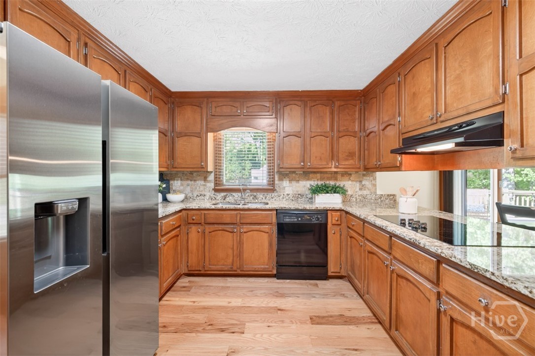 1545 Summer Hollow Trail
