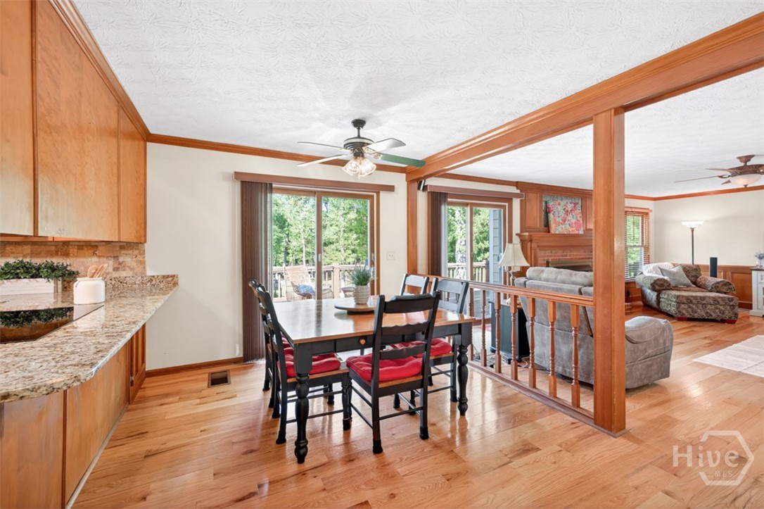 1545 Summer Hollow Trail