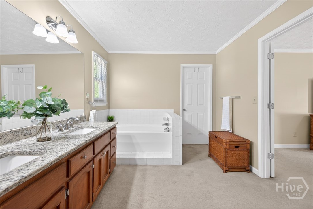 1545 Summer Hollow Trail