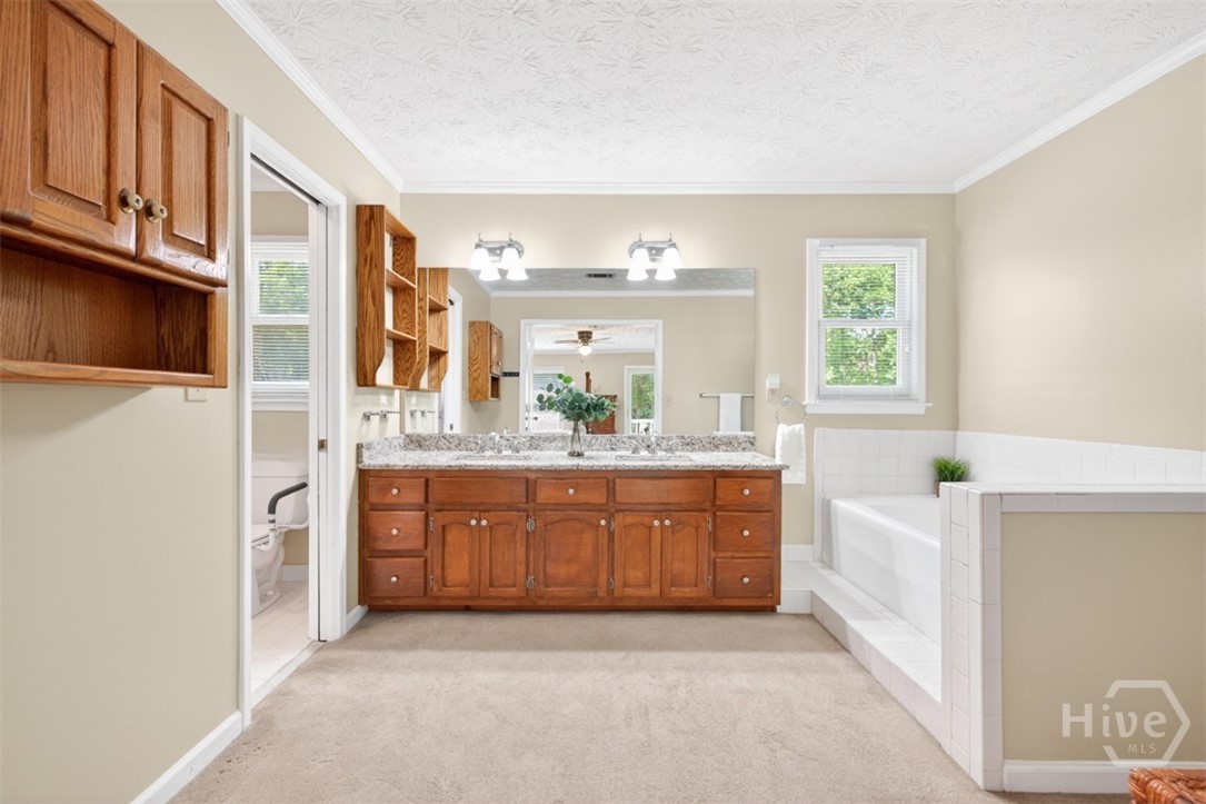 1545 Summer Hollow Trail