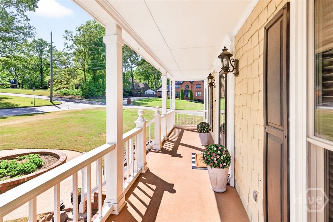 1545 Summer Hollow Trail