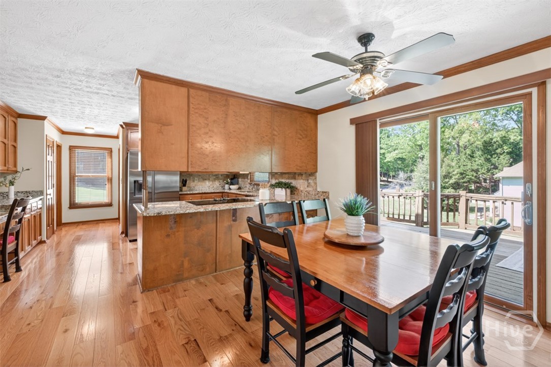 1545 Summer Hollow Trail