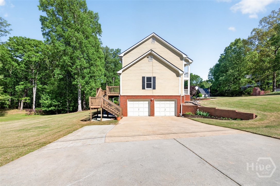 1545 Summer Hollow Trail