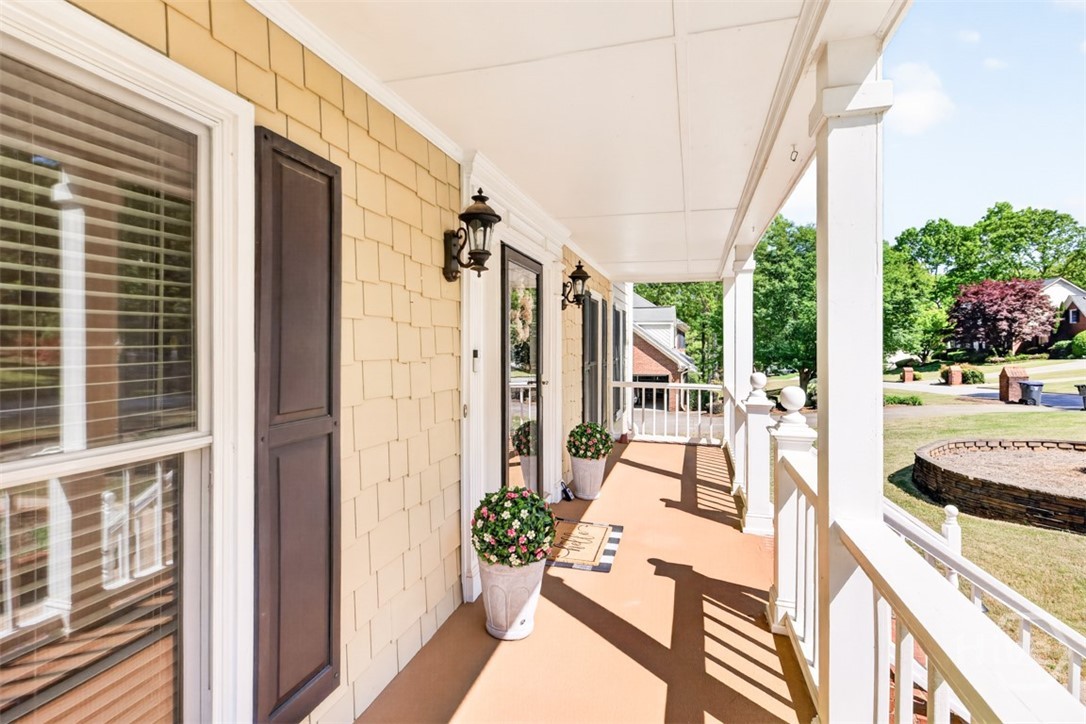 1545 Summer Hollow Trail