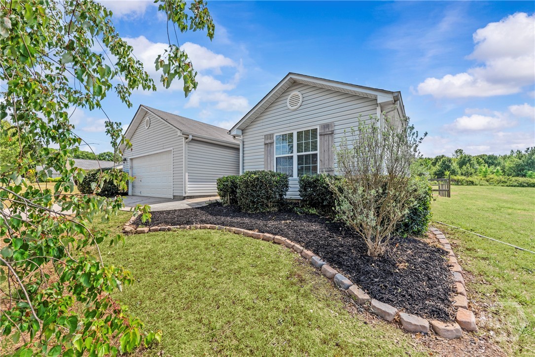 131 Stonebrooke Drive