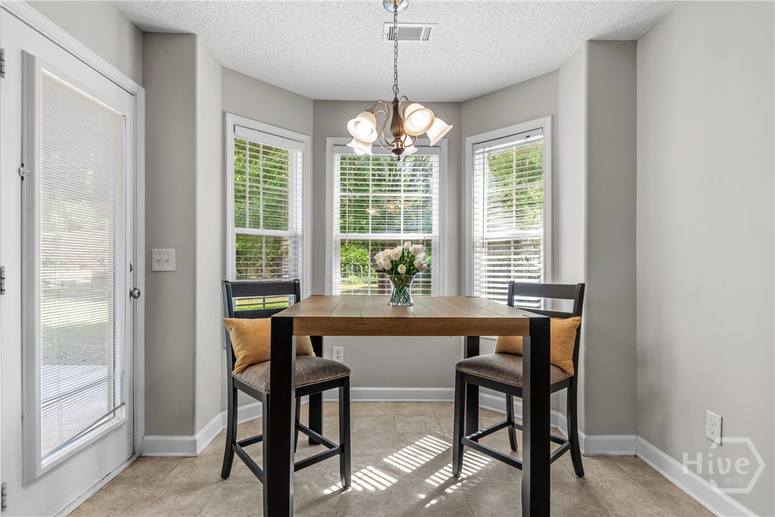 180 Laurel Oaks Lane