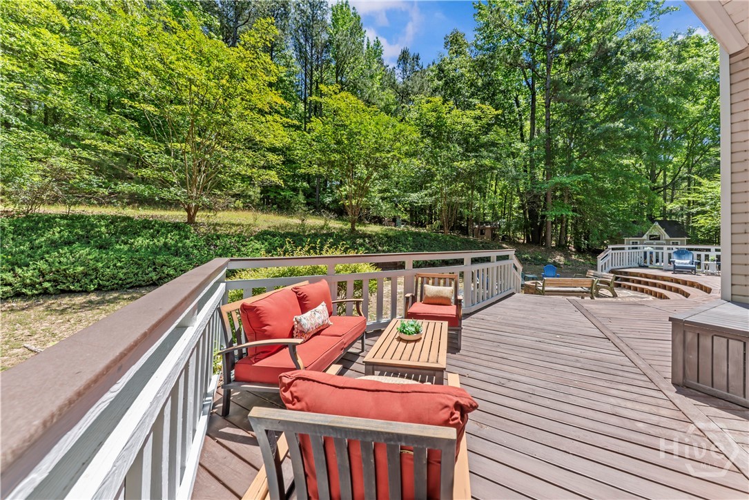 1660 Maple Ridge Drive