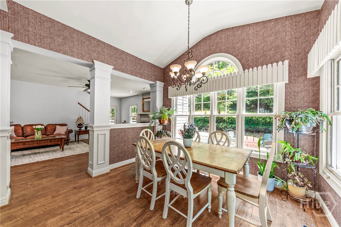 1660 Maple Ridge Drive