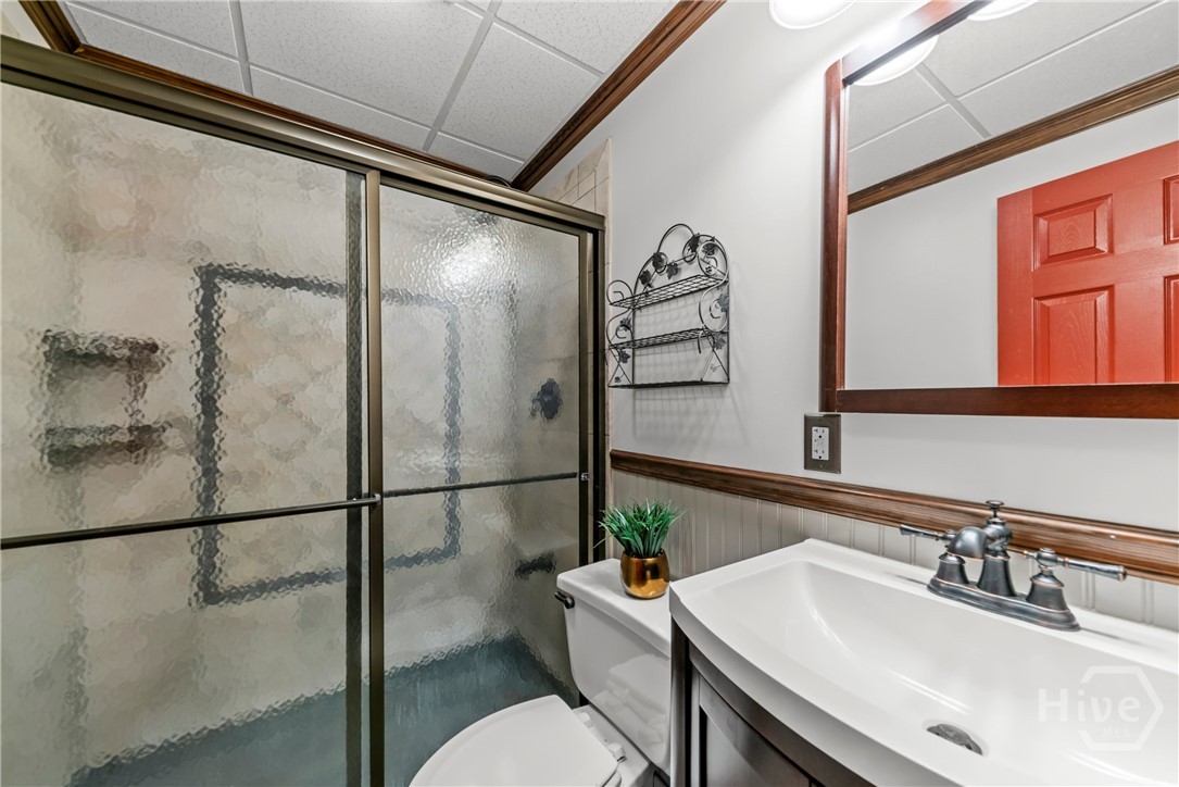 1660 Maple Ridge Drive