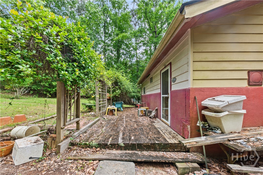 215 Goldfinch Drive