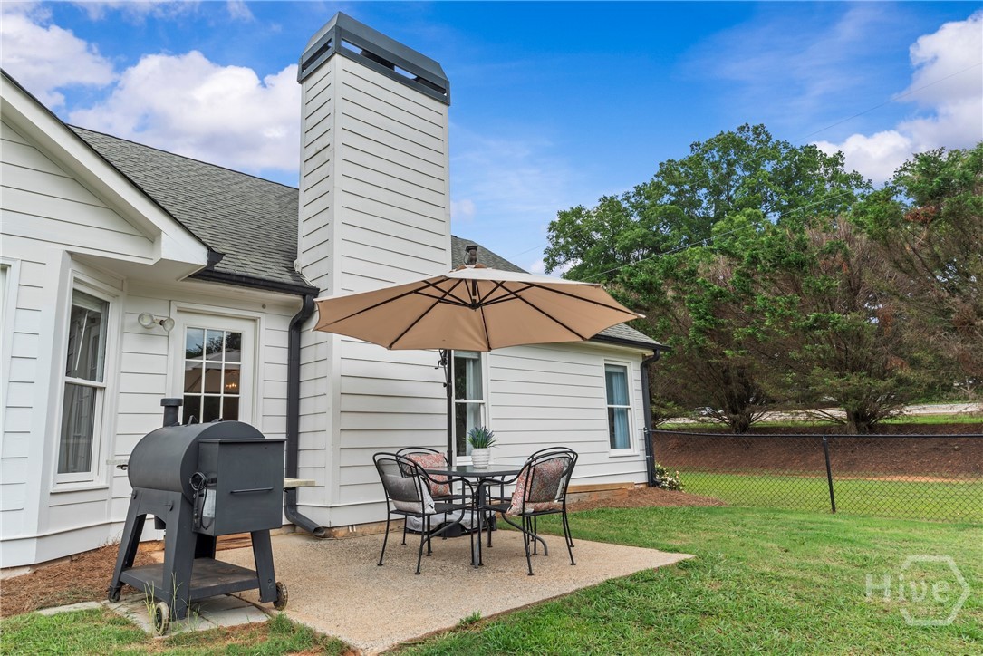 1011 Shelnutt Drive