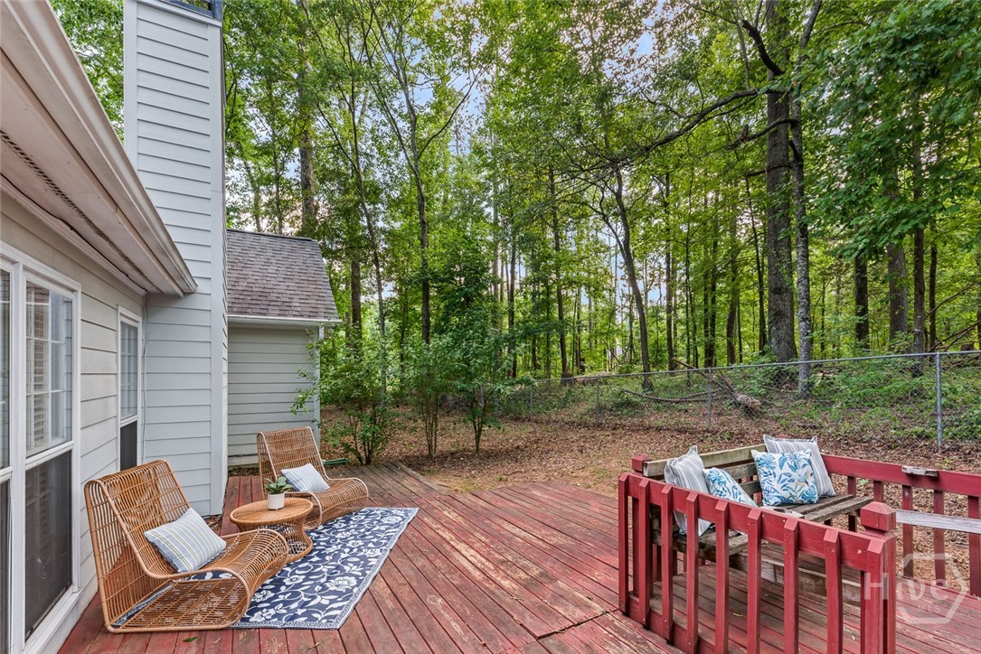 1010 Sharon Place