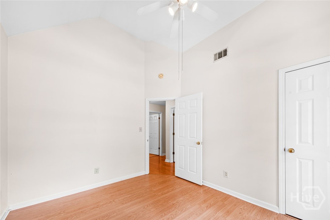 1010 Sharon Place