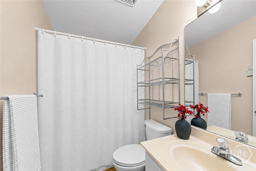 1010 Sharon Place