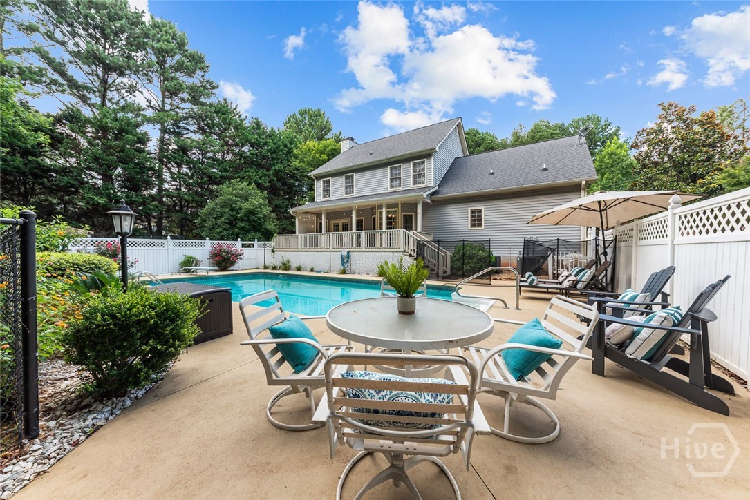 17 Pineforest Drive