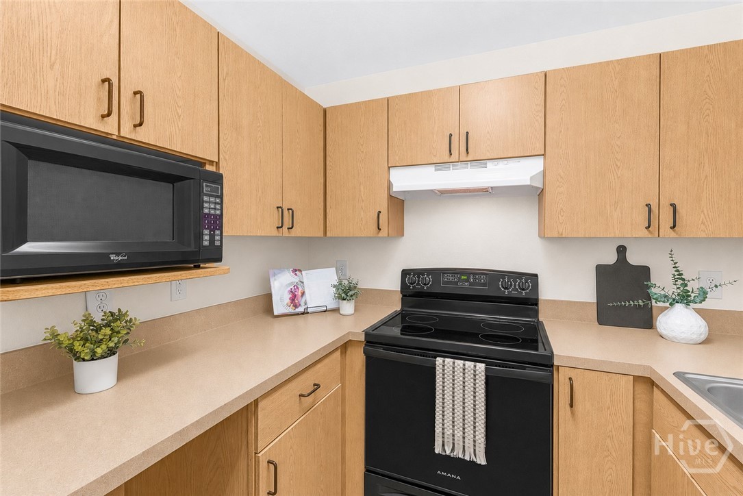 211 North Avenue 1225