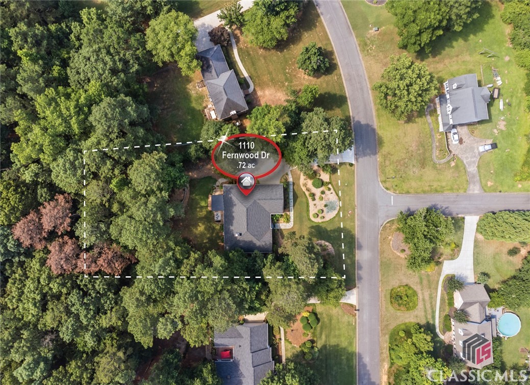1110 Fernwood Drive