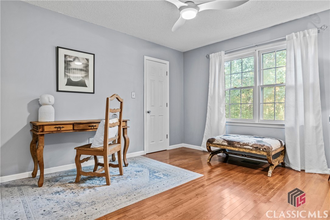 1110 Fernwood Drive