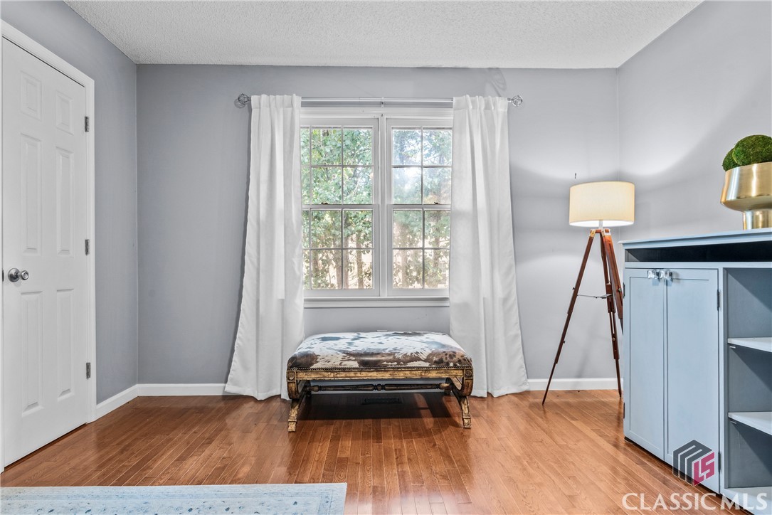 1110 Fernwood Drive
