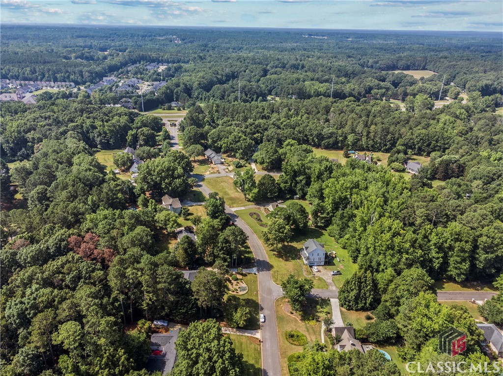 1110 Fernwood Drive
