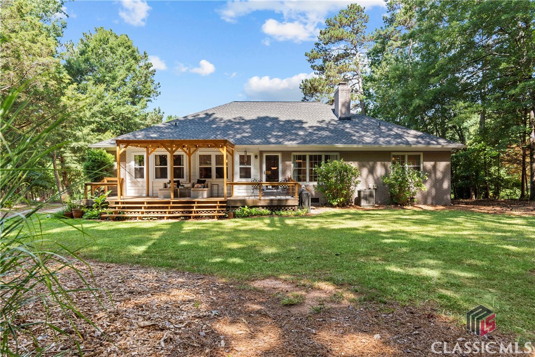 1110 Fernwood Drive