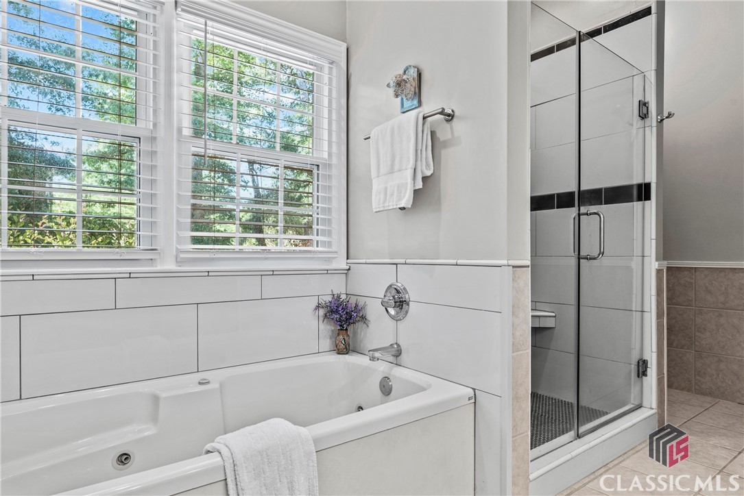 1110 Fernwood Drive