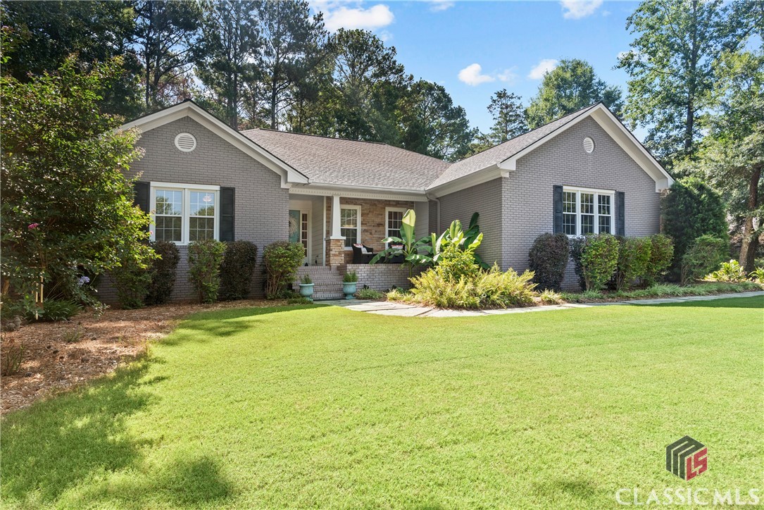 1110 Fernwood Drive