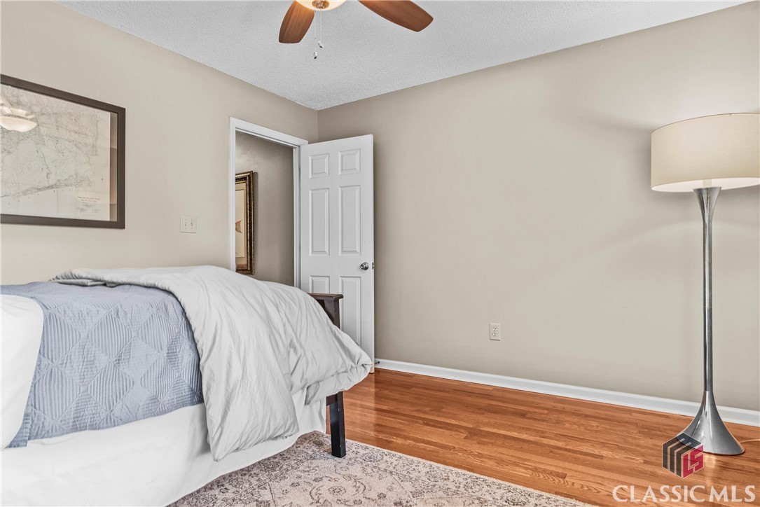 1110 Fernwood Drive