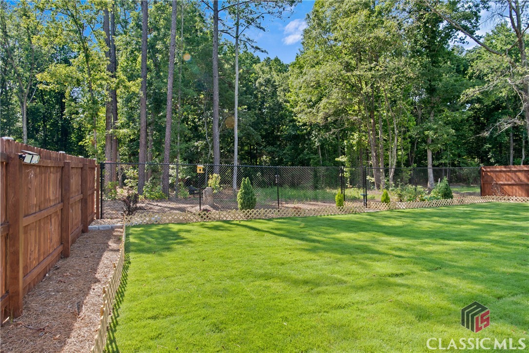 218 Windrow Trail