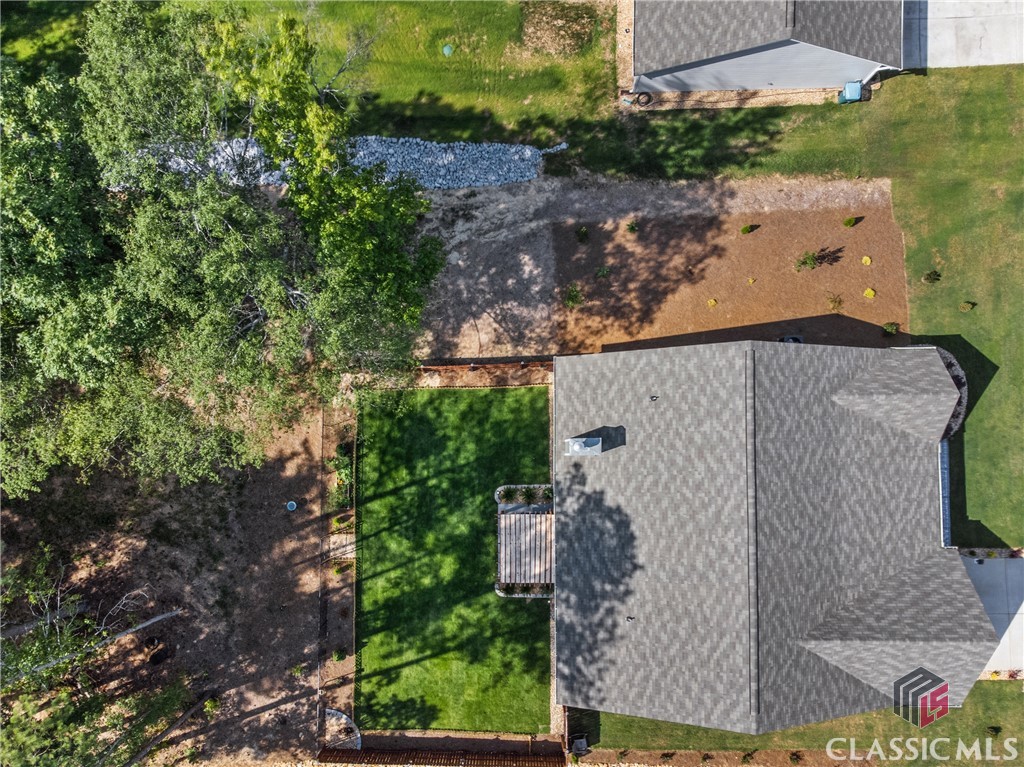 218 Windrow Trail
