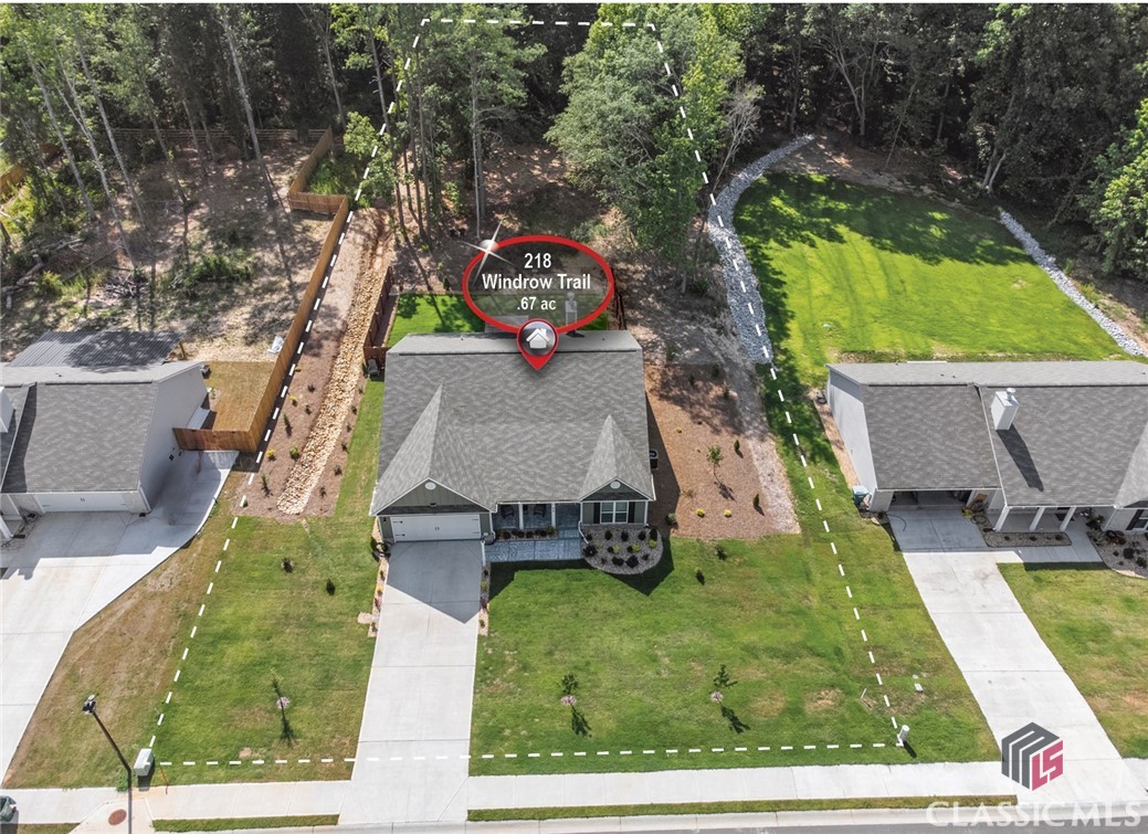 218 Windrow Trail