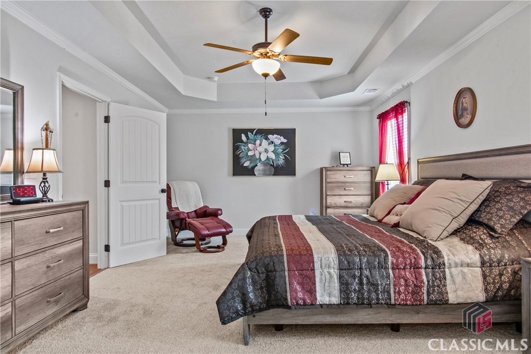 218 Windrow Trail